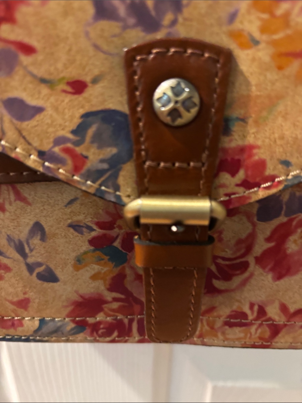 Patricia Nash Tan Floral Leather Crossbody with Brown Trim - Picture 2 of 7